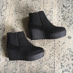 Black platform boots